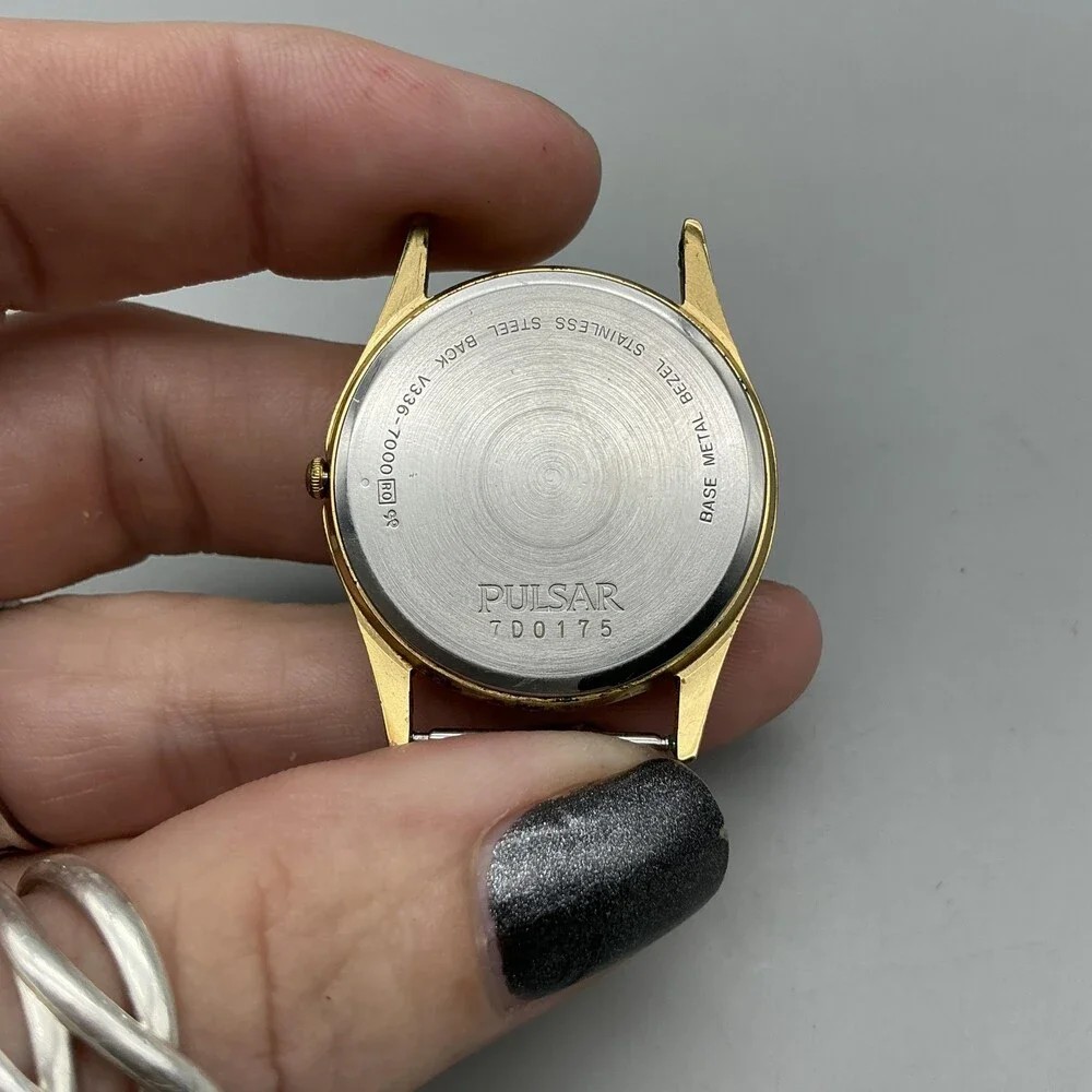 Pulsar Mens Watch 32mm Cream Dial Gold Tone Day Date V336-7000 For Parts
